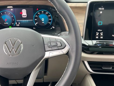 New 2026 Volkswagen Atlas SE image 22