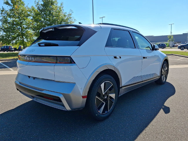 New 2027 Hyundai Ioniq 5 Limited RWD image 18