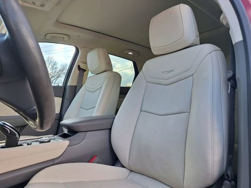 Certified 2023 Cadillac XT5 Premium Luxury image 23