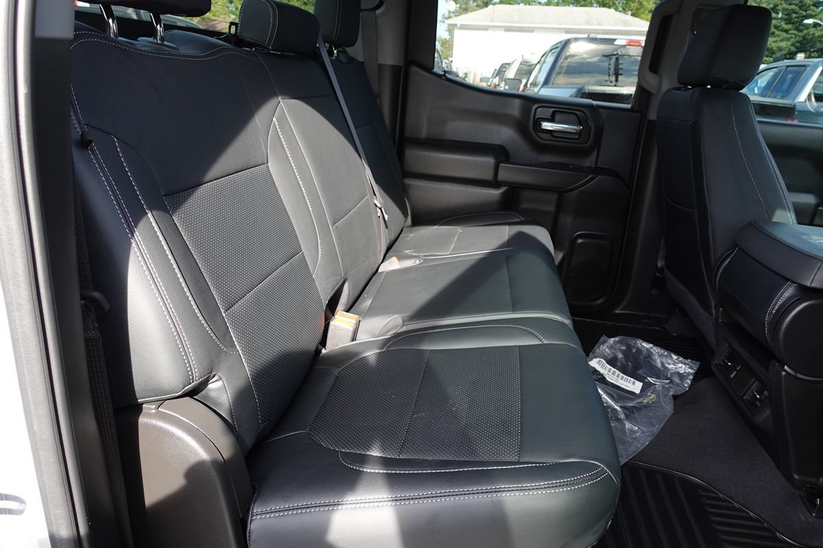 Used 2024 Chevrolet Silverado 1500 Custom w/ LPO, Dark Essentials Package AWD/4WD image 31