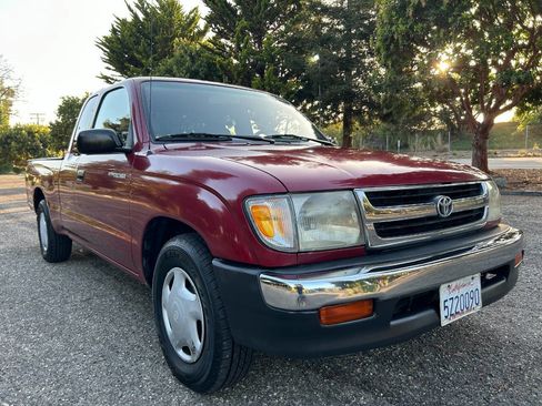 Used 1999 Toyota Tacoma 2WD Xtracab image 8
