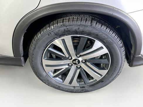 Used 2024 Mitsubishi Outlander Sport AWD image 11