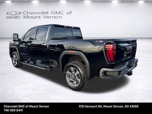 New 2026 GMC Sierra 2500 SLT w/ SLT Premium Package AWD/4WD image 3