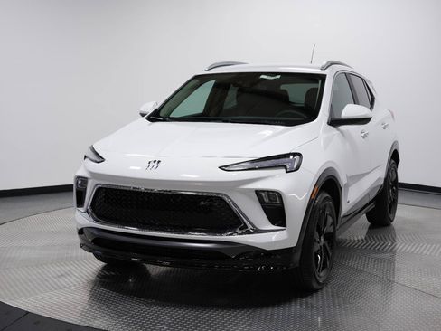 New 2026 Buick Encore GX Sport Touring w/ Comfort Package AWD/4WD image 3