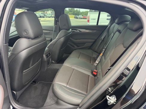 Used 2026 Cadillac CT5 V AWD/4WD image 9