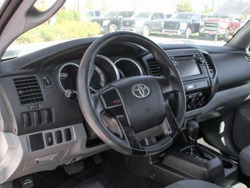 Used 2013 Toyota Tacoma 2WD Regular Cab image 17