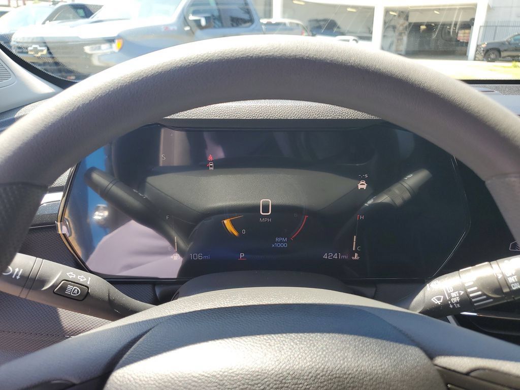 Used 2026 Chevrolet TrailBlazer LT FWD image 30