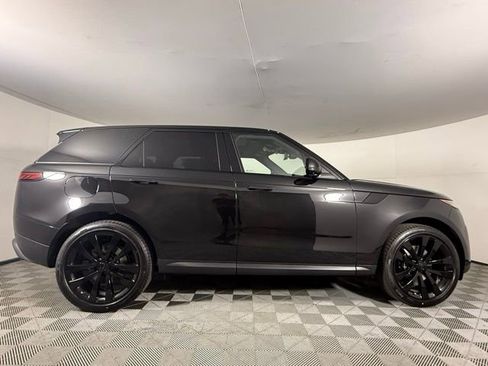 New 2026 Land Rover Range Rover Sport SE AWD/4WD image 9