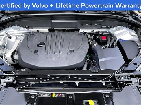 Certified 2023 Volvo XC60 B5 Ultimate w/ Protection Package Premier AWD/4WD image 13