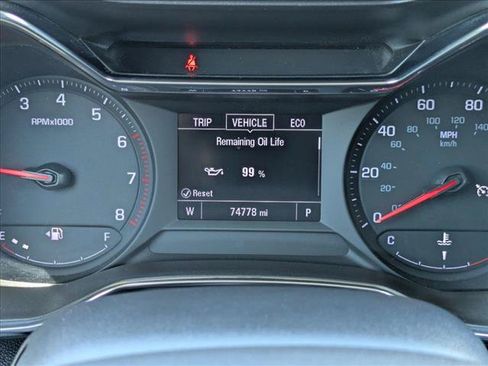 Used 2021 Chevrolet TrailBlazer LT FWD image 11