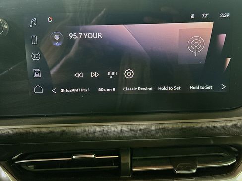 Used 2024 Buick Envista Preferred w/ Convenience I Package image 21