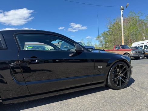 Used 2007 Ford Mustang GT Premium RWD image 17