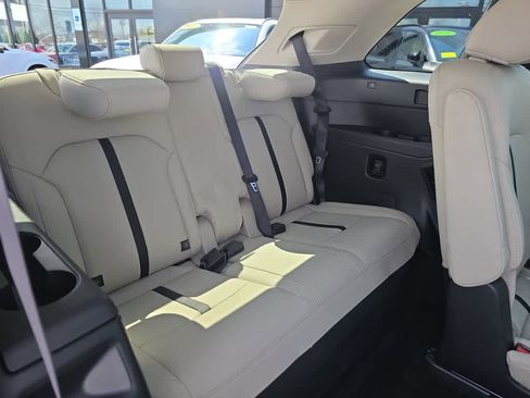 Used 2024 MAZDA CX-90 Plug-In Hybrid w/ Premium Pkg image 29