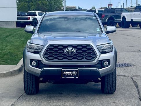 Used 2023 Toyota Tacoma TRD Off-Road AWD/4WD image 8