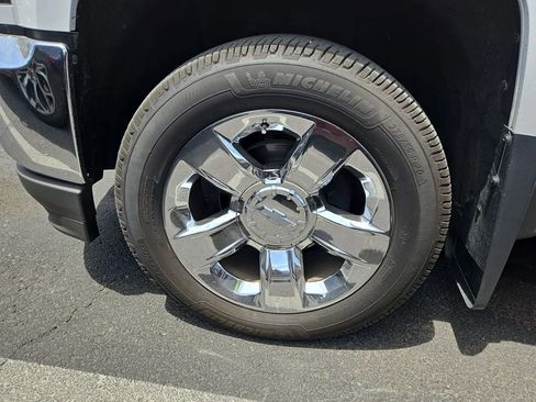 Used 2016 Chevrolet Silverado 1500 LTZ w/ Sport Package AWD/4WD image 12