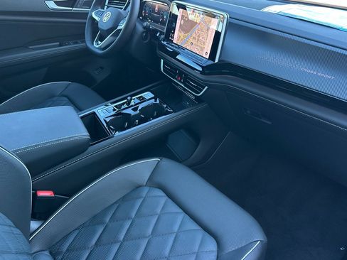New 2026 Volkswagen Atlas Cross Sport SEL Premium R-Line image 16