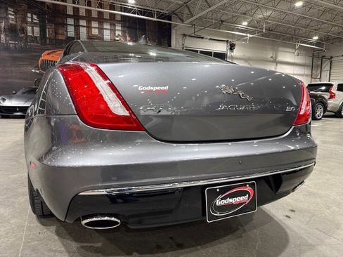 Used 2019 Jaguar XJ L Portfolio image 40