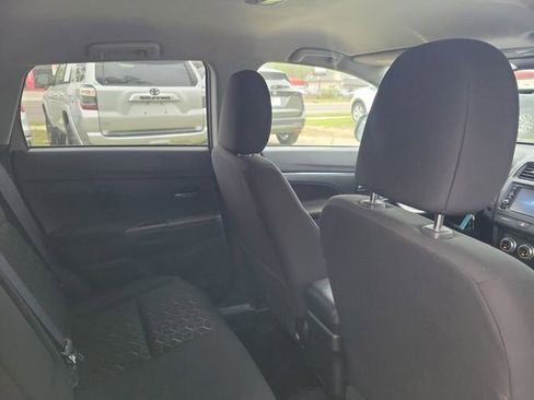 Used 2024 Mitsubishi Outlander Sport ES image 29