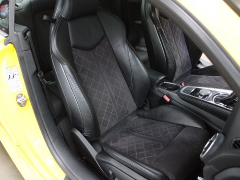 Used 2016 Audi TTS 2.0T Coupe w/ Technology Package image 11