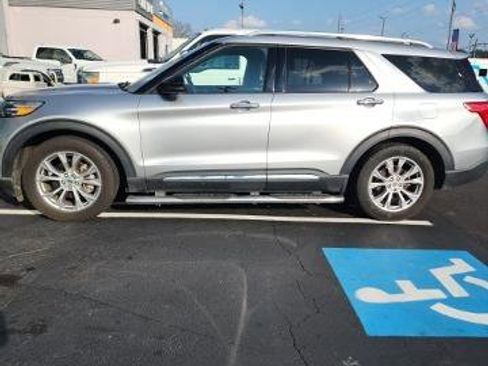 Certified 2020 Ford Explorer Limited image 14