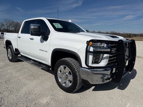 Used 2022 Chevrolet Silverado 2500 LTZ image 8