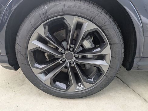 New 2026 Audi Q7 3.0T Premium Plus image 9