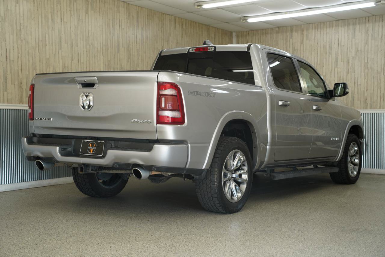Used 2020 RAM 1500 Laramie w/ Sport Appearance Package AWD/4WD image 10