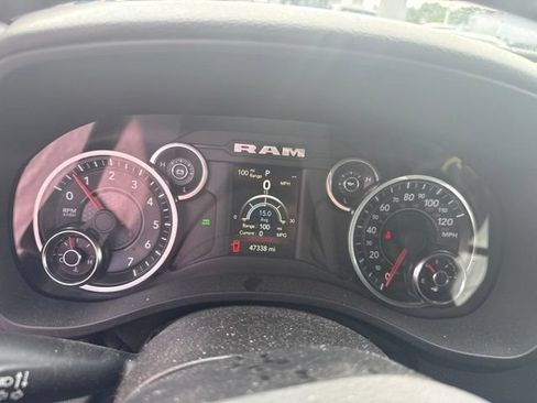 Used 2021 RAM 1500 Big Horn AWD/4WD image 18