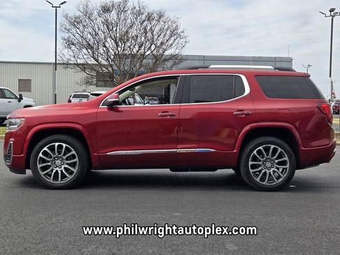 Used 2021 GMC Acadia Denali w/ Denali Technology Package image 6