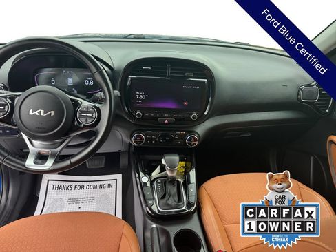 Used 2024 Kia Soul EX w/ Option Group 015 FWD image 14