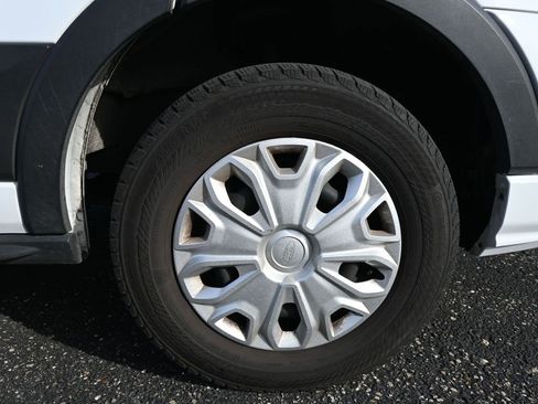 Used 2024 Ford Transit 350 XLT RWD image 15