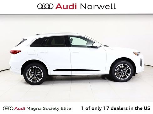 New 2026 Audi Q5 Premium AWD/4WD image 17