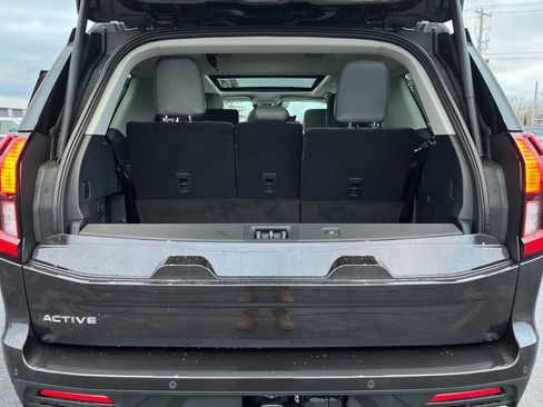 New 2026 Ford Expedition Active image 37