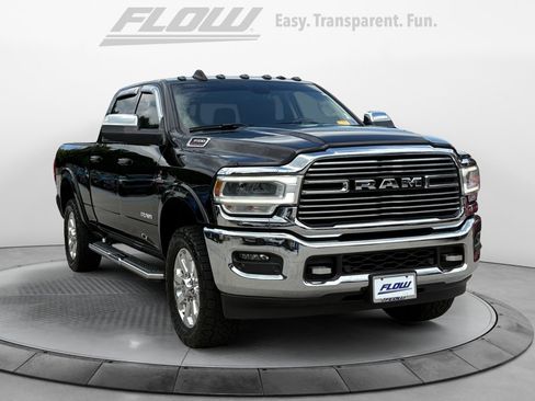 Used 2022 RAM 3500 Laramie AWD/4WD image 1