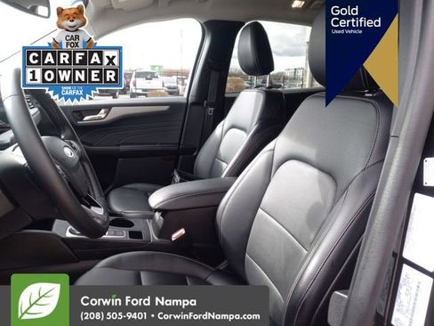 Used 2025 Ford Escape Platinum image 26
