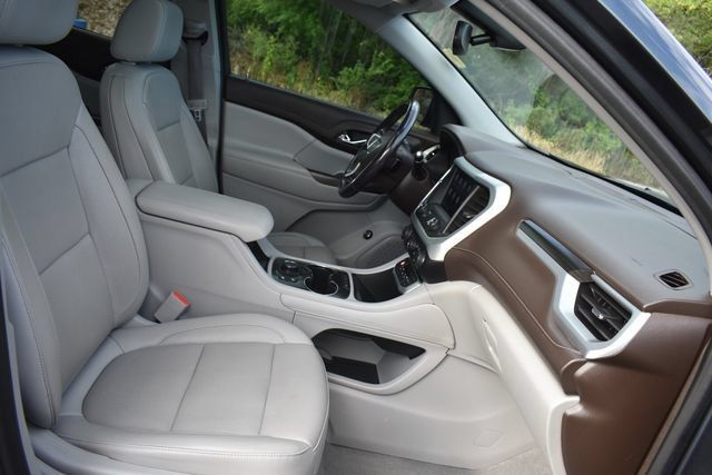 Used 2020 GMC Acadia SLT AWD/4WD image 13