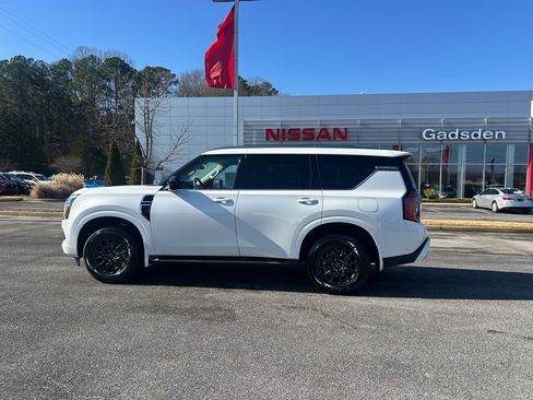 New 2026 Nissan Armada SV image 7