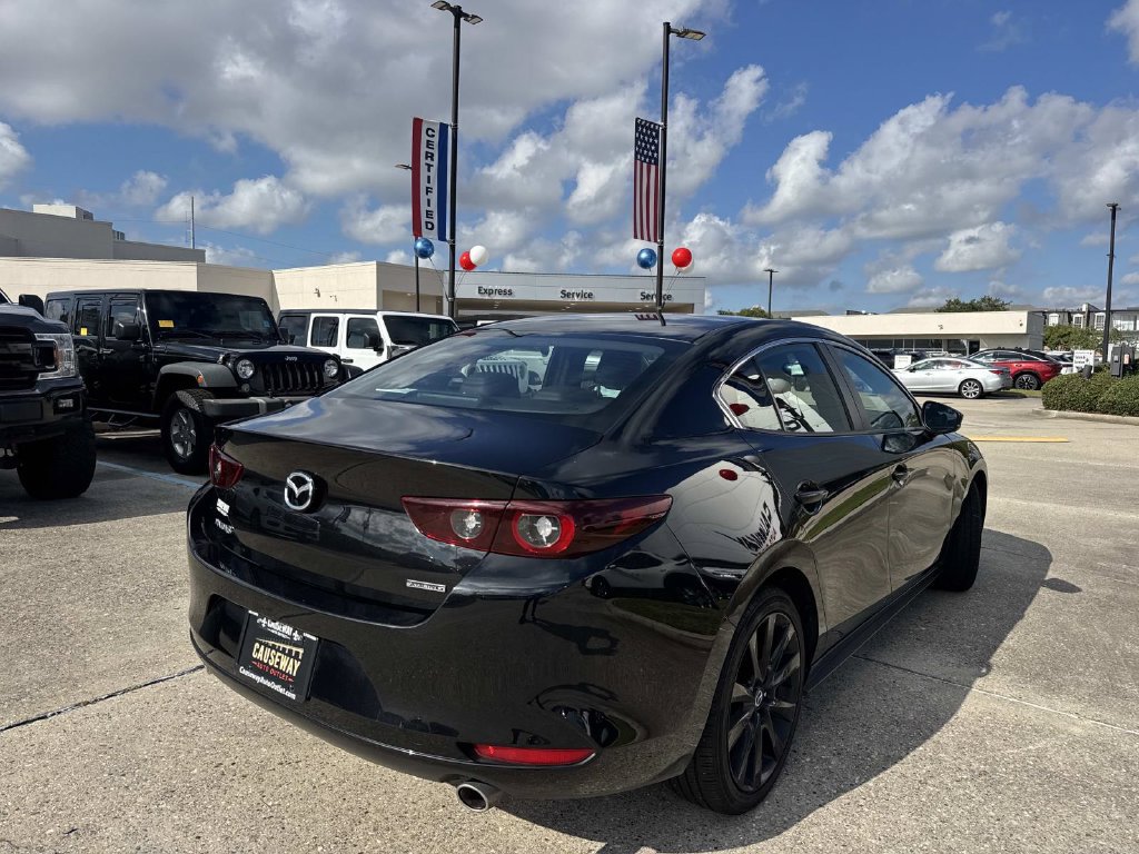 Used 2024 MAZDA MAZDA3 s FWD image 7