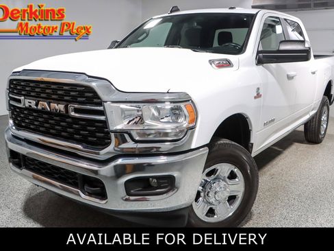 Used 2022 RAM 2500 Big Horn w/ Cold Weather Group image 1