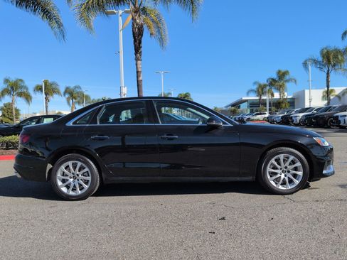 Used 2023 Audi A4 2.0T Premium w/ Convenience Package image 11