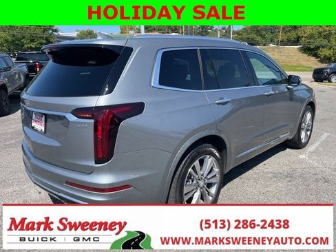 Used 2024 Cadillac XT6 Premium Luxury image 6