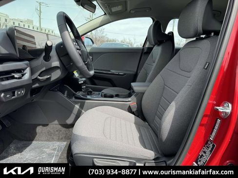 New 2025 Kia K4 EX image 28