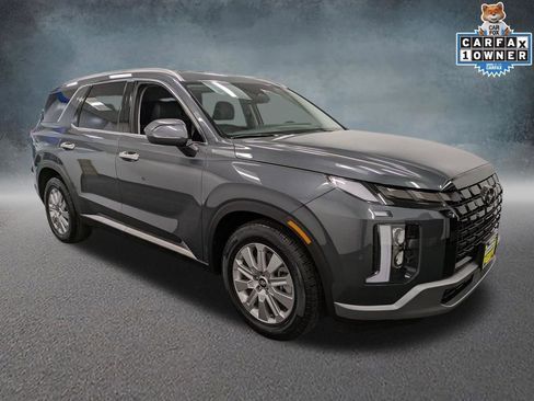Used 2023 Hyundai Palisade SEL w/ Cargo Package image 3