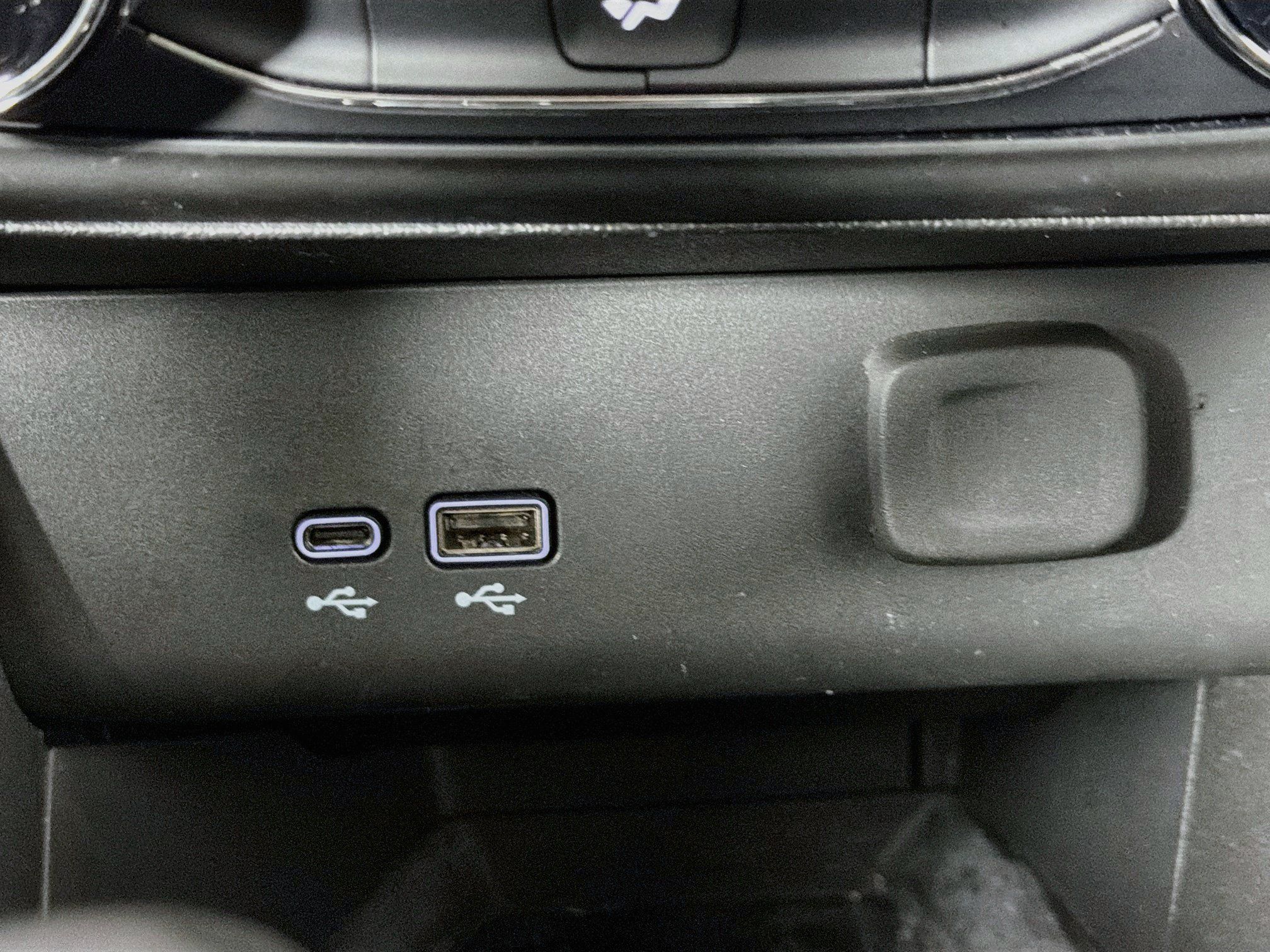 Used 2025 Buick Encore GX Preferred FWD image 26