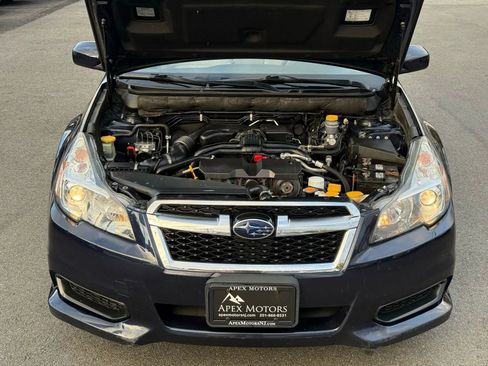 Used 2013 Subaru Legacy 2.5i Premium w/ All-Weather Pkg + Moonroof image 50