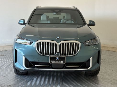 Used 2024 BMW X5 xDrive40i w/ Premium Package AWD/4WD image 6