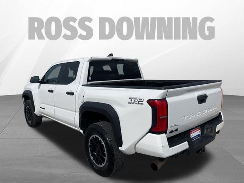 Used 2024 Toyota Tacoma TRD Off-Road image 6