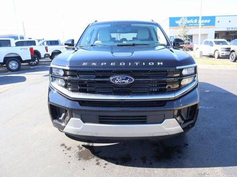 New 2026 Ford Expedition Platinum w/ Platinum Ultimate Package image 10