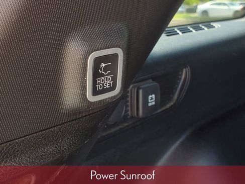 Used 2024 Jeep Grand Cherokee Altitude AWD/4WD image 36