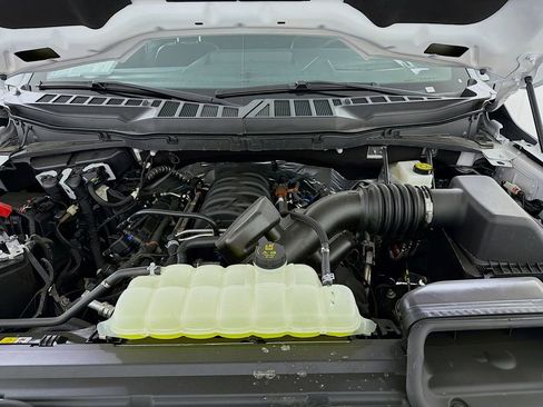 New 2025 Ford F150 Lariat w/ Equipment Group 502A High image 33